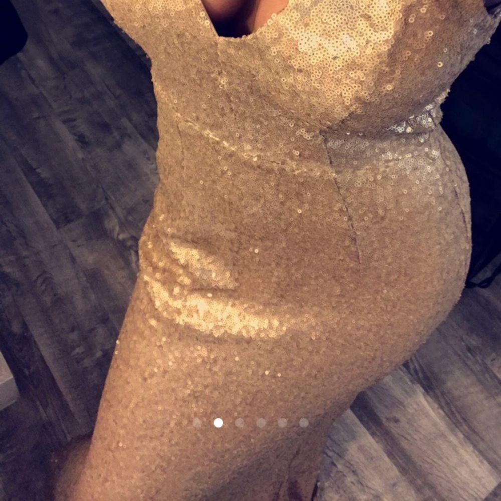 Beautiful Gold Sequin Prom Dress